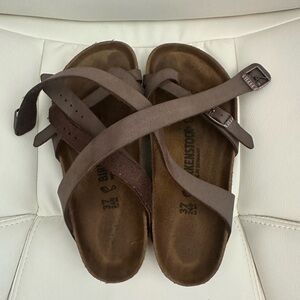 Birkenstock Yara Brown Leather Sandals size 37